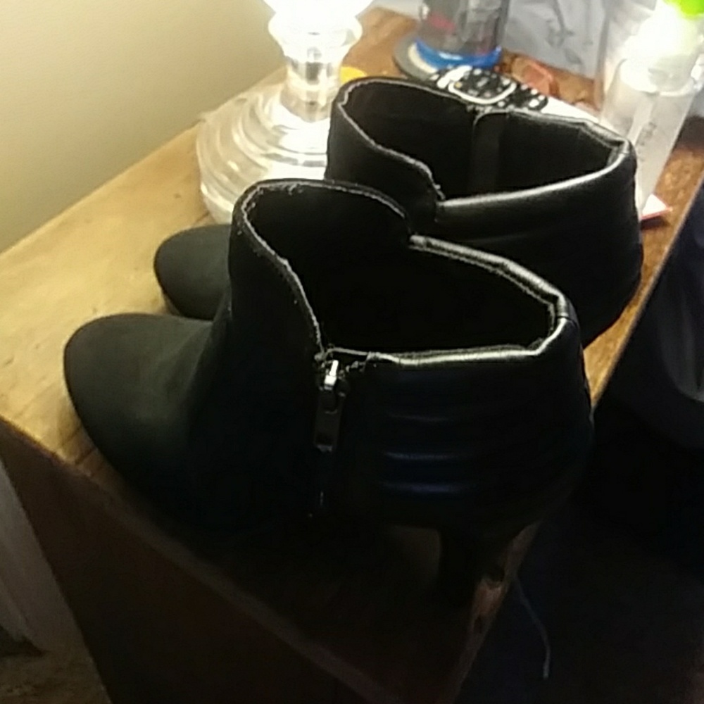 Ankle booties